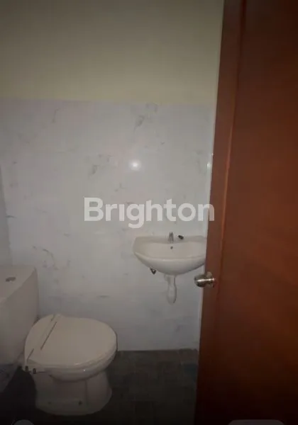 image TOKO DISEWAKAN TOKO STRATEGIS TUKAD BADUNG (2)