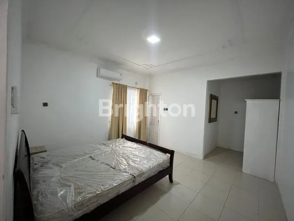 image HUNIAN SEMI FURNISH BARU SELESAI RENOV DIDALAM PERUMAHAN (6)