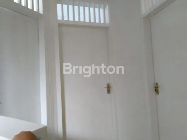 image RUMAH DUA LANTAI SIAP HUNI DI JALAN KUALA MAS, TANAH MAS SEMARANG UTARA (5)