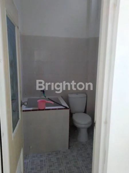 image RUMAH DUA LANTAI SIAP HUNI DI JALAN KUALA MAS, TANAH MAS SEMARANG UTARA (8)