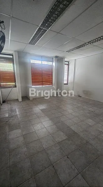 image RUKO 3 LANTAI JALAN POROS GUNUNG.BAKARAN (7)