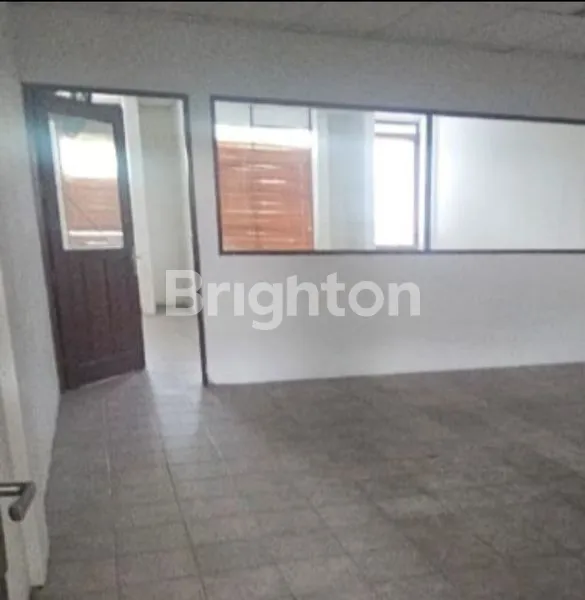 image DISEWAKAN RUKO 3 LANTAI LOKASI GUNUNG BAKARAN (5)