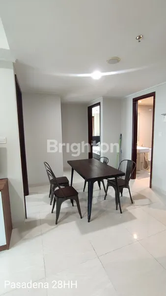 image GREEN SEDAYU APARTMENT 3 BR FULL FURNISH 2 UNIT CONNECTING JARANG ADA LANTAI TINGGI JAKARTA BARAT (8)