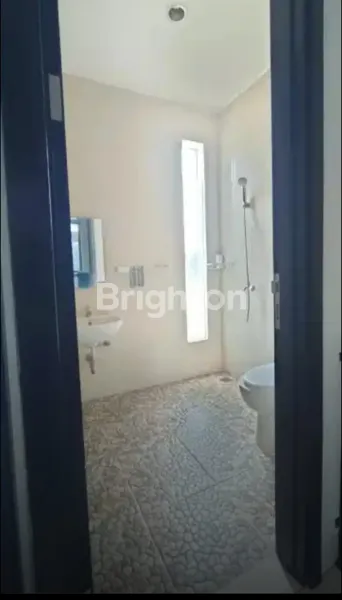 image RUMAH SIAP HUNI BAGUS UNFURNISHED CALLYSTA RESIDENCE GRAHA RAYA BINTARO TANGERANG SELATAN (7)