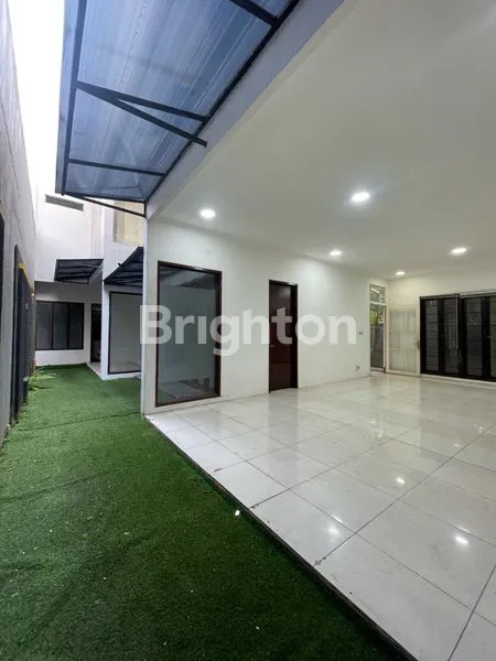 image RUMAH USAHA ATAU EX KANTOR LOKASI STRATEGIS PONDOK PINANG JAKARTA SELATAN (5)