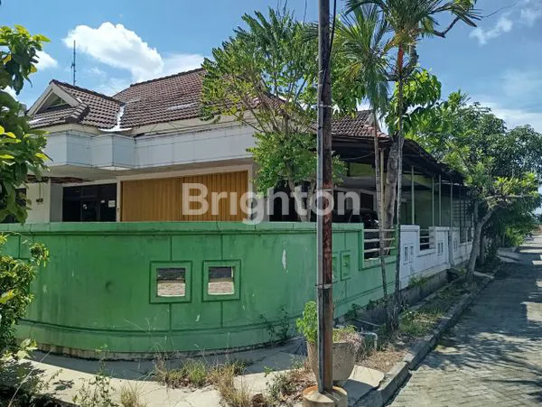 DIJUAL RUMAH