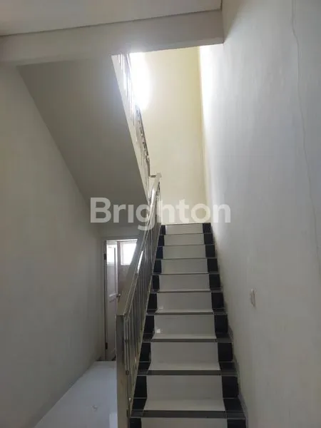 image RUMAH BARU MINIMALIS SIAP HUNI, JALAN SELONG DURI KOSAMBI (3)