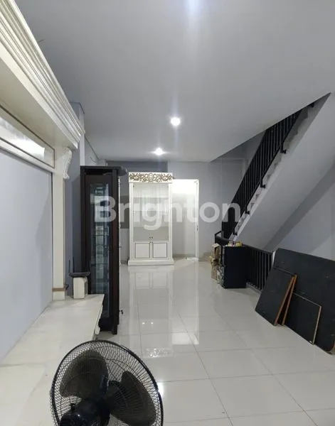 image RUKO STRATEGIS DI GREEN VILLE RAYA DURI KEPA  KEBUN JERUK JAKARTA BARAT (3)