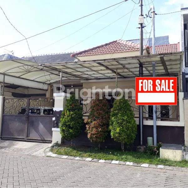 image SIAP HUNI RUMAH TERAWAT PANTAI MENTARI KENJERAN ROW LEGA (4)