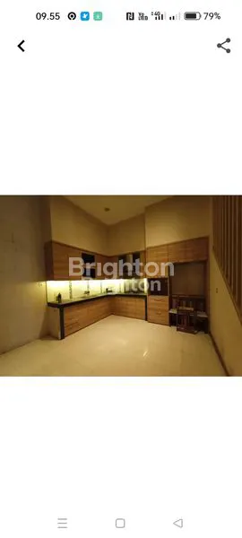 image RUMAH 3 1/2 TINGKAT SIAP HUNI DI SAMPALI, PERCUT SEI TUAN, DELI SERDANG (1)