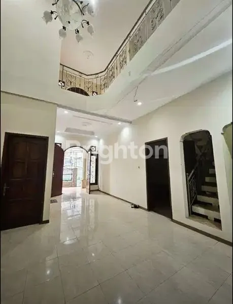 image RUMAH SIAP PAKAI DEKAT JAVA MALL (4)