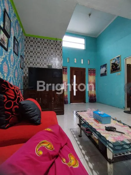 image RUMAH SIDOARJO MODERN AMAN NYAMAN STRATEGIS (2)