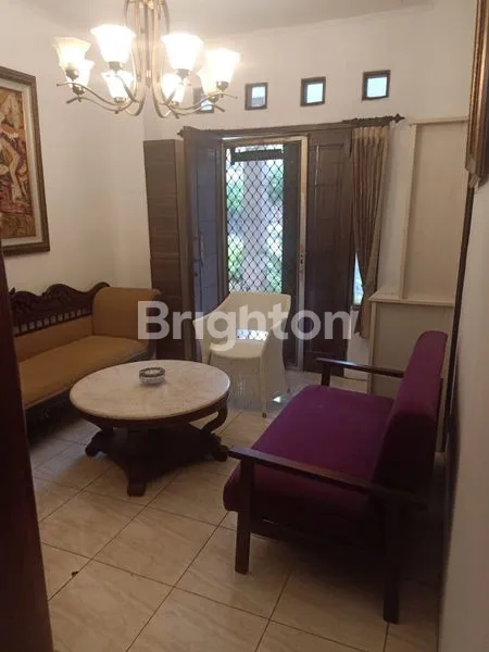 image RUMAH RAPI SIAP HUNI DENGAN LINGKUNGAN ASRI DAN TENANG DI AREA BINTARO  (5)