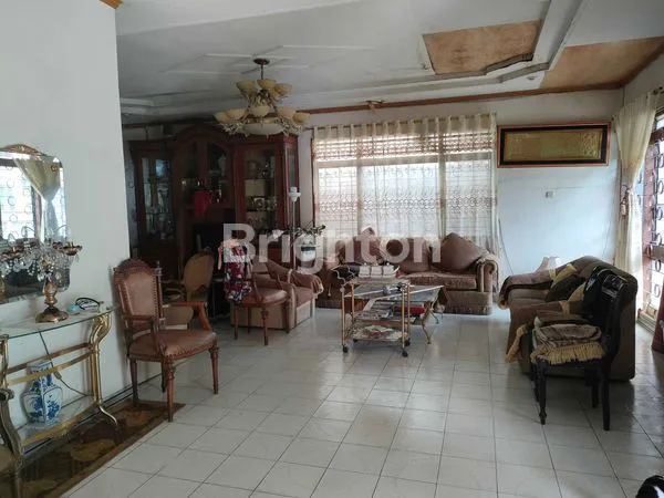 image RUMAH JL AMALIUN (1)