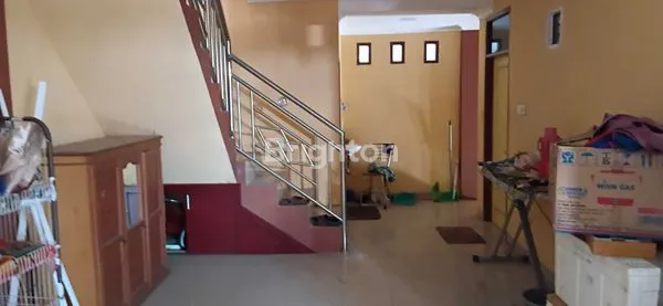 image DISEWAKAN RUKO 3 LANTAI (5)