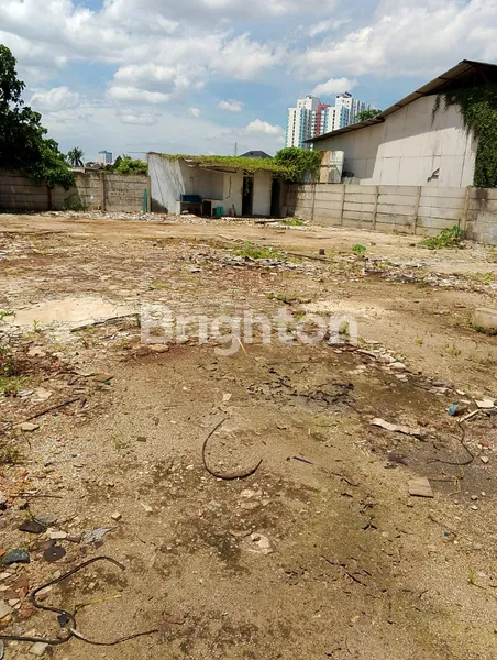 image TANAH KAVLING KOMERSIAL SIAP PAKAI UNTUK GUDANG WORKSHOP PINGGIR JALAN MERUYA JAKARTA BARAT (6)