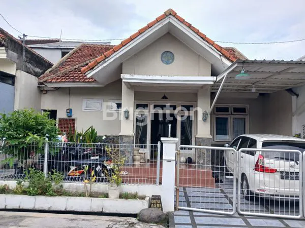 image RUMAH 1 LANTAI SIAP HUNI DI TULUNGAGUNG (1)