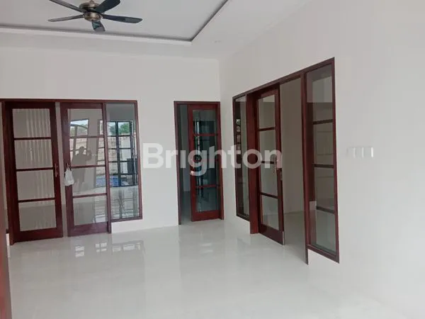 image VILLA MEWAH DAN NYAMAN (4)