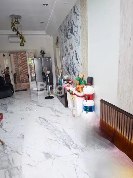 image RUMAH RENOV, SIAP HUNI, LEBAR 9, SUMMARECON SERPONG (2)