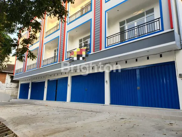 image RUKO BARU DIBANGUN DI PINGGIR JALAN KOTA SAMARINDA (1)