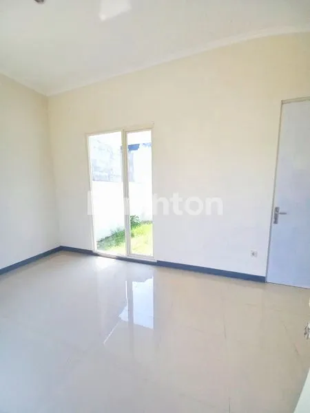 image BARU RUMAH DI NEWTON PARK SIDOARJO - DAERAH JUANDA* (2)