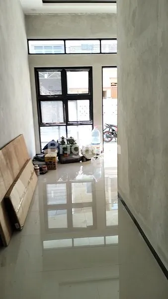 image RUMAH BARU GRESS 1 LANTAI LEBAR 9 DARMO INDAH SURABAYA BARAT  (8)