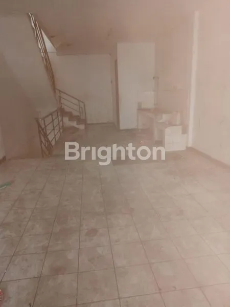 image RUKO AREA CIHAMPELAS BANDUNG: PELUANG EMAS BISNIS DI JANTUNG KOTA MODE! (MENARIK PERHATIAN DENGAN \"PELUANG EMAS\" DAN LOKASI IKONIK) (3)