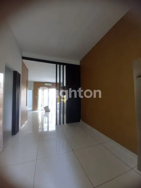 image RUMAH BUTUH CEPAT LAKU DI PERUMAHAN  TAMAN PONDOK JATI,SELLING POINT DEKAT EXIT TOL WARU,SENTRA KULINER(MC DONALD,KFC,MIE GACOAN GELURAN (7)