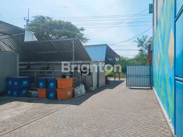 image GUDANG SIMPAN BARANG DI KECAMATAN POHJENTREK  KABUPATEN PASURUAN JAWA TIMUR (3)