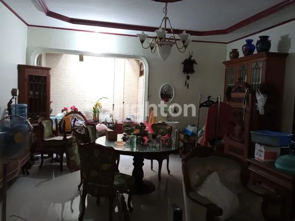 image RUMAH MEWAH 2 LANTAI DI BONA INDAH, JAKARTA SELATAN (4)