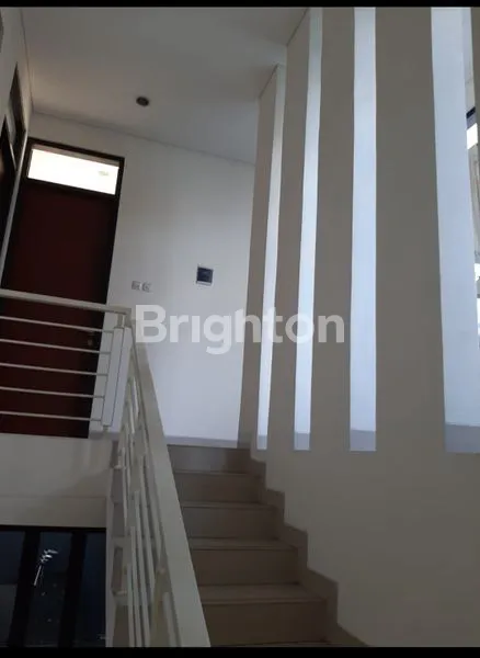 image RUMAH MINIMALIS 2 LANTAI DI PONDOK HIJAU - 4KT/4KM, TAMAN ASRI (3)