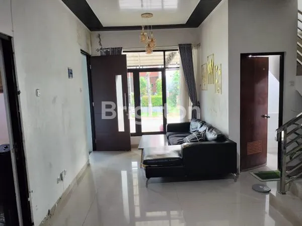 image RUMAH 2 LANTAI SIAP HUNI CLUSTER KEDATON BSB MIJEN SEMARANG BARAT (2)