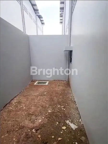 image GEDUNG KOMERSIAL STRATEGIS DI TAMAN TEKNO X, SERPONG, BANTEN (7)