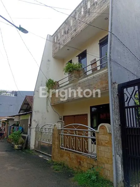 RUMAH STRATEGIS DI JAGAKARSA