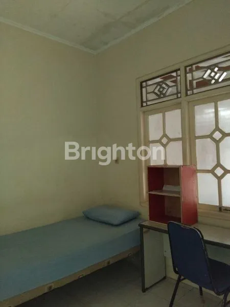 image DIJUAL KOST AN 2 LANTAI LOKASI PREMIUM HANYA 100M2 KE KAMPUS UNPAK  KOTA BOGOR (2)