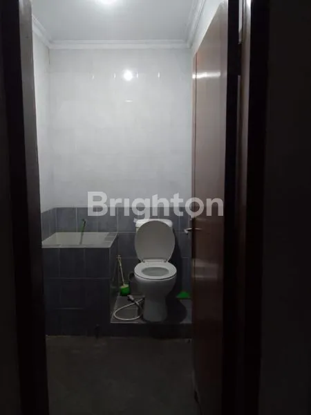 image RUMAH TANJUNG DUREN LOKASI STRATEGIS, JAKARTA BARAT (8)