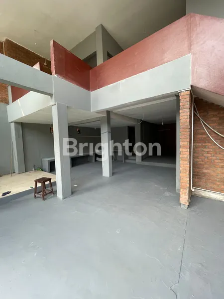 TEMPAT USAHA ATAU KANTOR STRATEGIS JALAN RAYA TB SIMATUPANG JAKARTA SELATAN