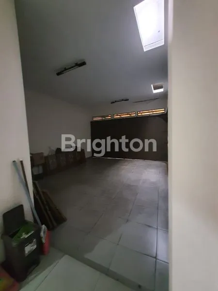 image RUMAH SEMI FURNISHED 240M² LB DEKAT PASKAL HYPERSQUARE (7)
