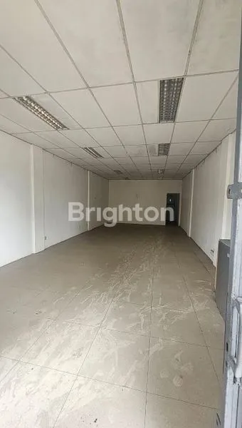 image DISEWAKAN RUKO 3 LANTAI LOKASI GUNUNG BAKARAN (2)