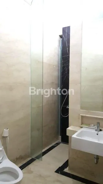 image RUMAH SIAP HUNI DI PALM BEACH, PAKUWON CITY (6)