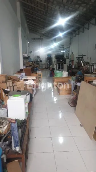 image RUMAH USAHA DI TENGAH KOTA , GANDEKAN, JEBRES, SURAKARTA (2)