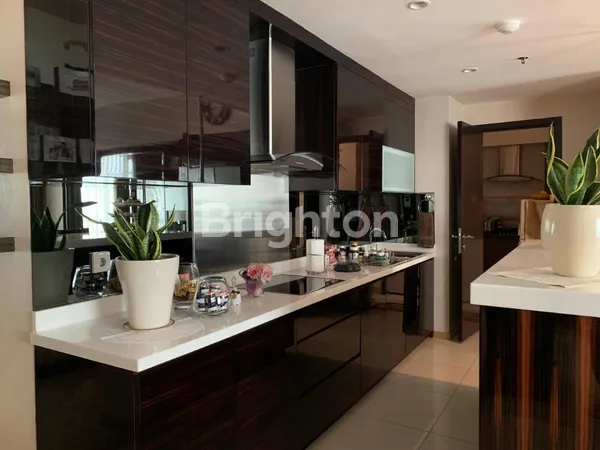 image PENTHOUSE MEWAH 191 M² GANDARIA HEIGHTS JAKARTA SELATAN – VIEW PONDOK INDAH | JUAL 9,99 M / SEWA 450 JUTA (4)