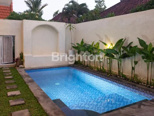 image VILLA 2 LANTAI NON FURNISE PET ALLOWED CEMAGI (2)