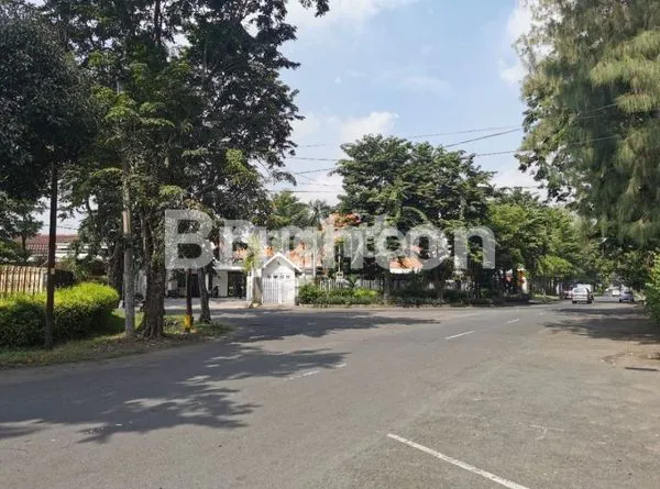 image RUMAH DI WR SUPRATMAN SURABAYA  (5)