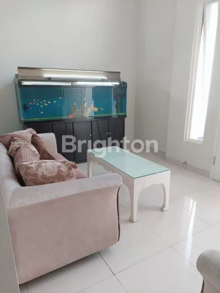 image RUMAH KARAH TAMA JAMBANGAN 2 LANTAI LOKASI STRATEGIS (5)