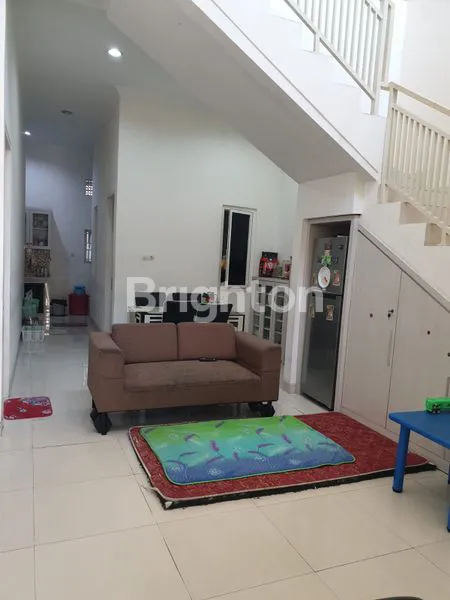 image RUMAH KARAH TAMA JAMBANGAN 2 LANTAI LOKASI STRATEGIS (6)