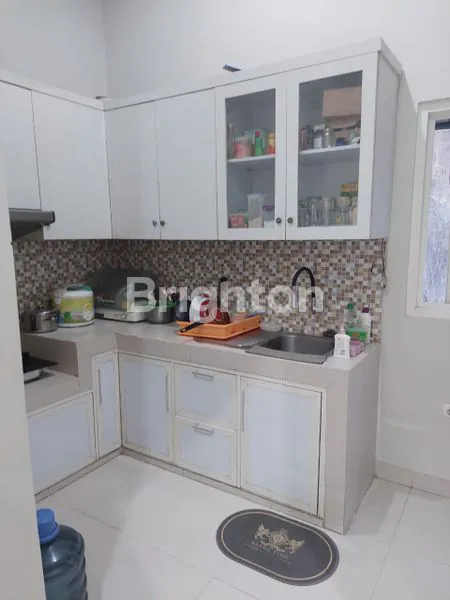 image RUMAH KARAH TAMA JAMBANGAN 2 LANTAI LOKASI STRATEGIS (8)