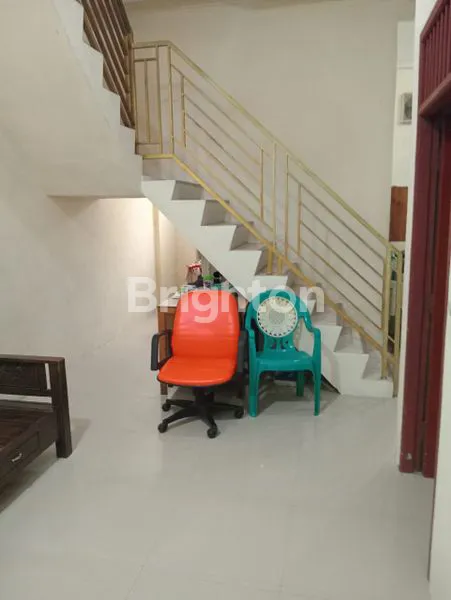 image RUMAH 2 LANTAI DI JATIRAHAYU BISA UNTUK USAHA (6)