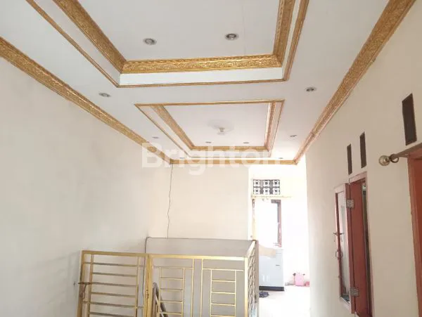 image RUMAH 2 LANTAI DI JATIRAHAYU BISA UNTUK USAHA (3)