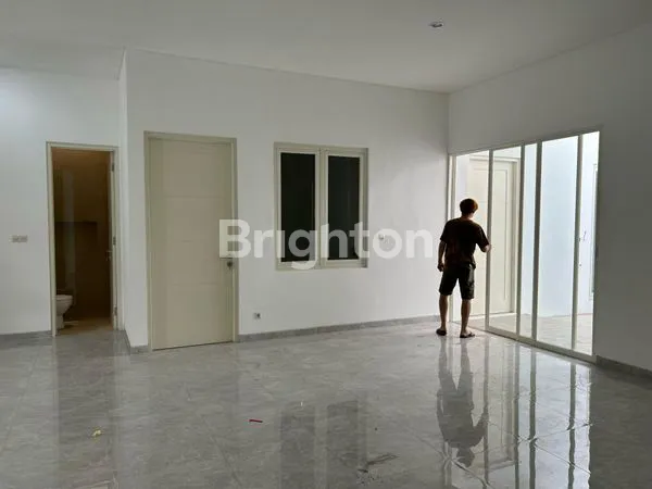 image HUNIAN MODERN 4KT, LT 180M² DI SETRO (3)